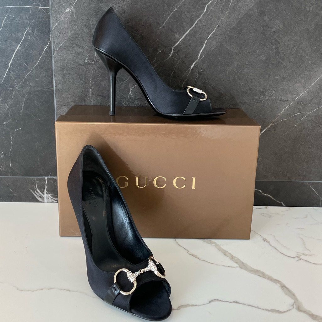 Gucci Hollywood Crystal Peep Toe Pumps